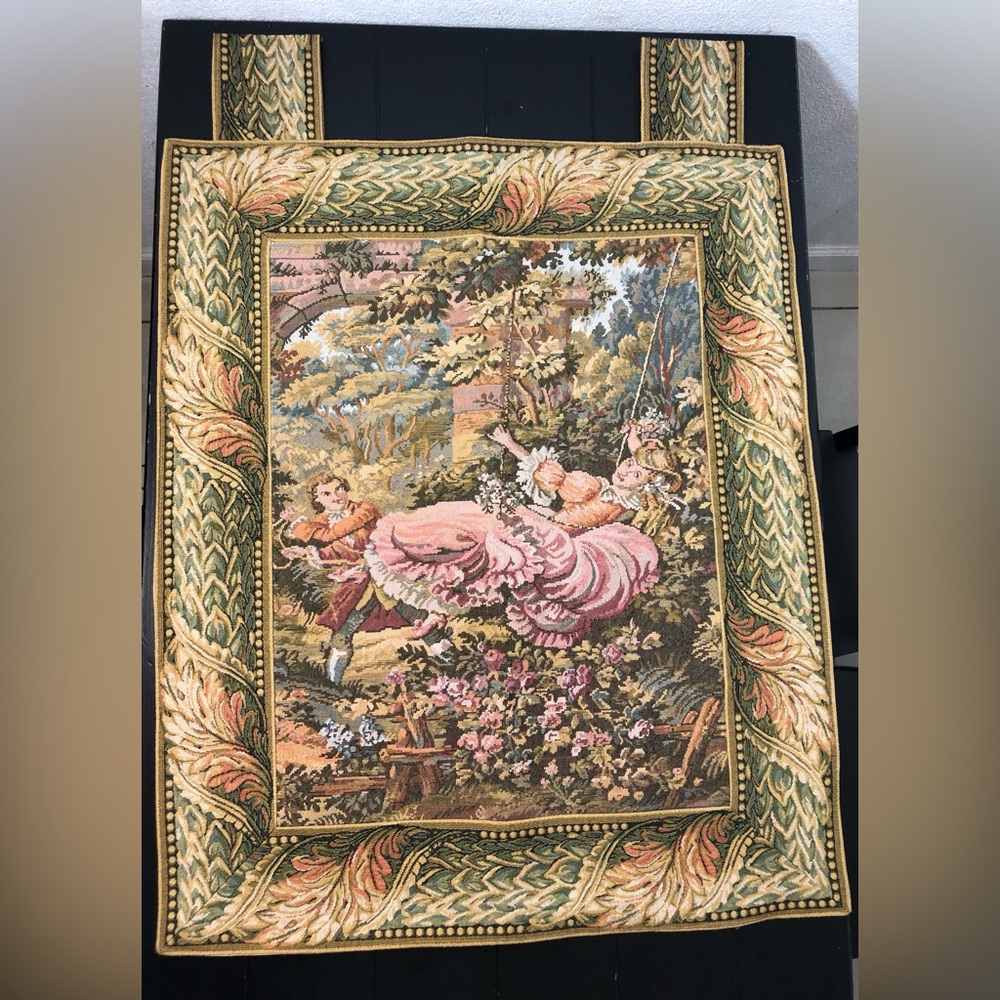2 Vintage-style romantic floral wall hanging
